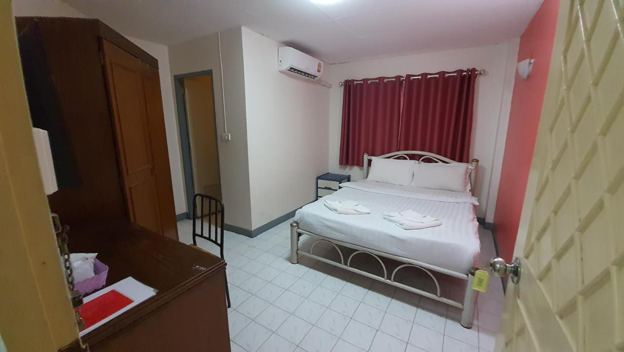 D.D. Inn Beach Guesthouse Pattaya Eksteriør bilde