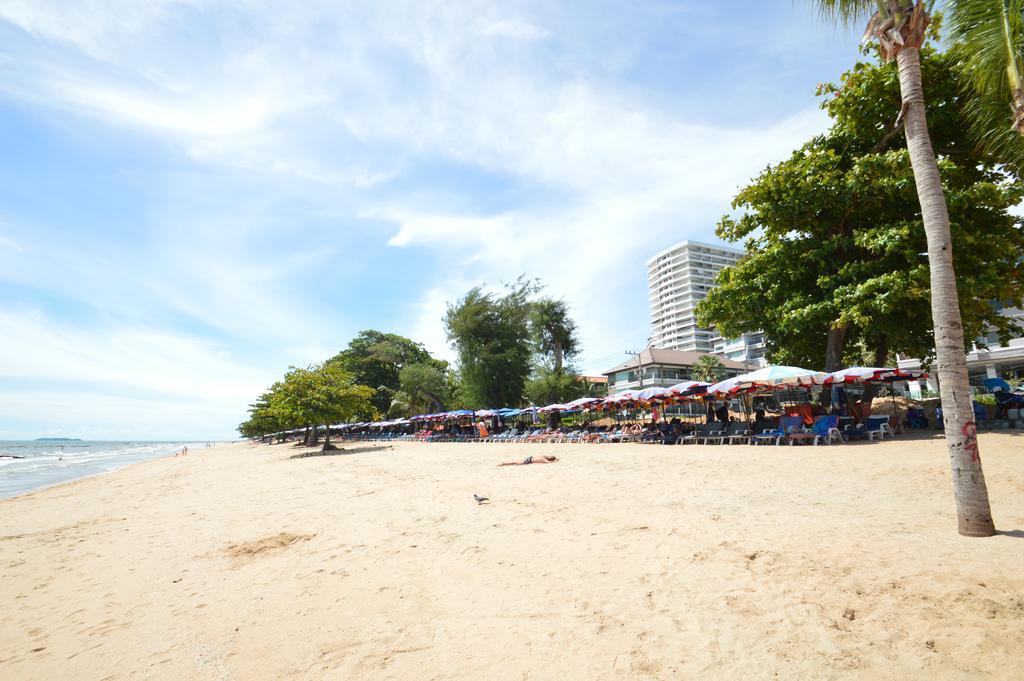 D.D. Inn Beach Guesthouse Pattaya Eksteriør bilde